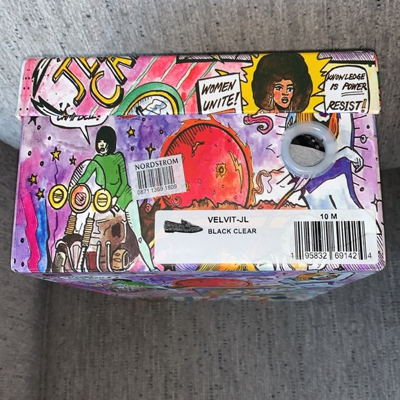 Jeffrey Campbell
Velvit Crystal
Embellished Loafer - Picture 12 of 17